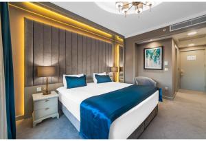 Фотография из галереи Savoy Hotel Spa & Casino в Кирении