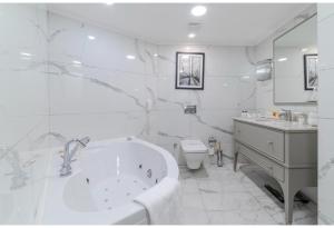 Фотография из галереи Savoy Hotel Spa & Casino в Кирении