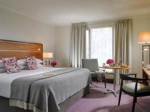 Ein Bett oder Betten in einem Zimmer der Unterkunft The Green