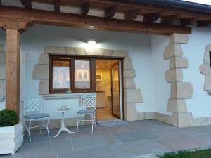 Budynek, w którym mieści się apartament