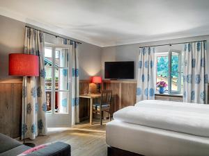 Postel nebo postele na pokoji v ubytování Landgasthof Hotel Linde