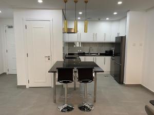 مطبخ أو مطبخ صغير في Birchfort - Newly renovated unique 1 bedroom apartment