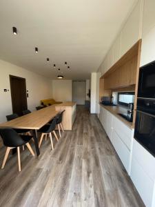 Kuchyň nebo kuchyňský kout v ubytování Apartmány Pod Novou