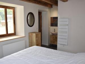 เตียงในห้องที่ Chalet Pralognan-la-Vanoise, 5 pièces, 10 personnes - FR-1-464-203