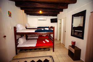 Casa Hotel Marbella Beach客房内的一张或多张床位