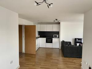 Gallery image of King Dems Home in Dagenham