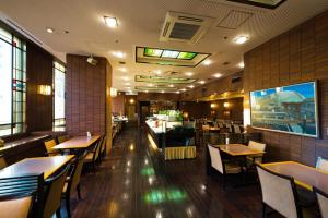 金泽花园酒店餐厅或其他用餐的地方
