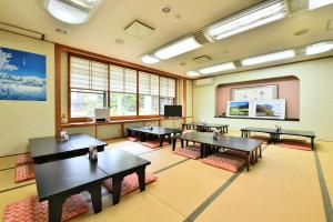 TV/trung tâm giải trí tại Arya Hotel Alpin Route / Vacation STAY 8236