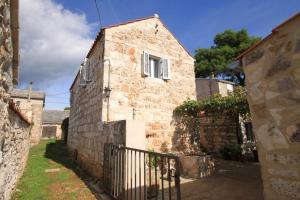 Φωτογραφία από το άλμπουμ του Studio Podspilje 8915a σε Vis +11 φωτογραφίες
