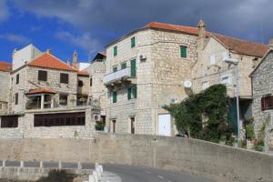 Fotografia z galérie ubytovania Apartments and rooms by the sea Komiza, Vis - 8910 v destinácii Komiža