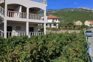 Fotografie z fotogalerie ubytování Apartments with WiFi Komiza, Vis - 8911 v destinaci Komiža