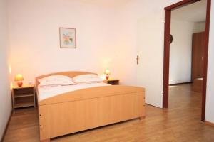 Fotografie z fotogalerie ubytování Apartments with WiFi Komiza, Vis - 8911 v destinaci Komiža