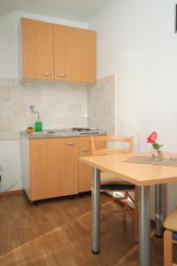 Fotografie z fotogalerie ubytování Apartments with WiFi Komiza, Vis - 8911 v destinaci Komiža
