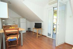 Fotografie z fotogalerie ubytování Apartments with WiFi Komiza, Vis - 8911 v destinaci Komiža