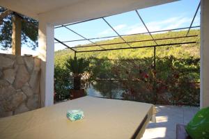 Fotografie z fotogalerie ubytování Apartments by the sea Cove Stoncica, Vis - 8941 v destinaci Vis