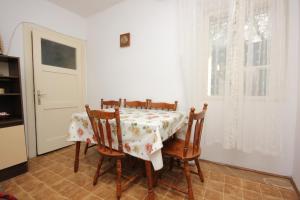 Fotografie z fotogalerie ubytování Seaside holiday house Vis - 8907 v destinaci Vis