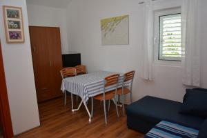 Posezení v ubytování Apartments by the sea Milna, Vis - 8944