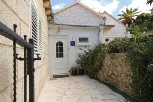 Fotografie z fotogalerie ubytování Apartments by the sea Korcula - 9132 v destinaci Korčula