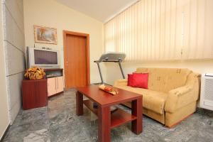 Fotografia z galérie ubytovania Apartments by the sea Dubrovnik - 8988 v Dubrovníku + 12 fotografií