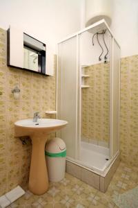 Ванная комната в Double Room Zaton Mali 8997c