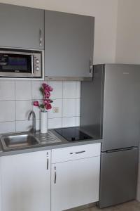 Fotografia z galérie ubytovania Apartments with a parking space Mlini, Dubrovnik - 9105 v Mlini