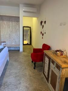 Postel nebo postele na pokoji v ubytování Little Gem Hotel Tulum La Veleta