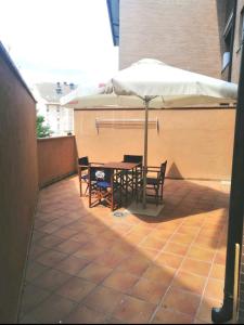 Balkón nebo terasa v ubytování Apartamento La Montañesa en Aínsa, bonito apartamento con grande terraza