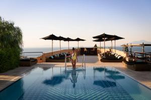 Bazén v ubytovaní Villa Marina Capri alebo v jeho blízkosti