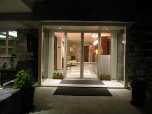 Fotografie z fotogalerie ubytování Livadia Hotel Kyperounta v destinaci Kyperounda