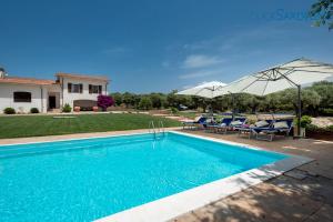 The swimming pool at or close to ClickSardegna Villa Emanuel ad Alghero con Vista mare spettacolare, piscina indipendente per 8 persone