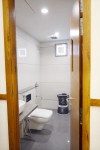 Koupelna v ubytování Tulsi Hotel