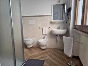 A bathroom at Le Rustiche Foresteria