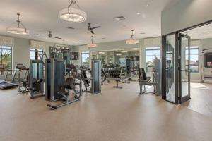 Fitnesscentret og/eller fitnessfaciliteterne på Marvel Luxury Villa, 6bed 5bath with private pool