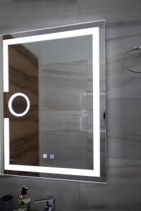 A bathroom at Patras Casale