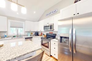 Gallery image of Bridgton Kozy Kottage in Bridgton +21 photos