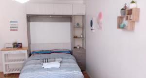 Krevet ili kreveti u jedinici u objektu Comfortable Equipped Studio, Strategic Location in Palermo - Amplio Monoambiente en Palermo