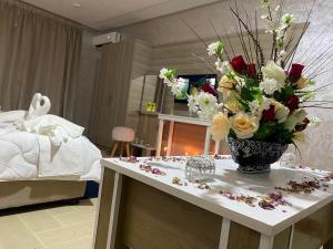 Postel nebo postele na pokoji v ubytování HOTEL CHARk