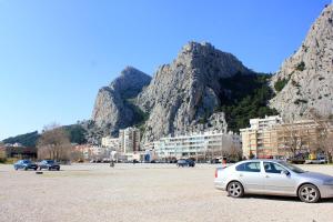 Fotografia z galérie ubytovania Apartments with WiFi Omis - 9460 v Omise