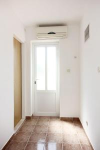 Fotografia z galérie ubytovania Apartments with parking spaces Trpanj, Peljesac - 10083 v destinácii Trpanj