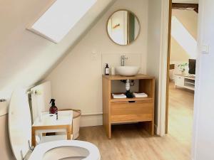 Cosy appartement, parking gratuit proche centre 욕실