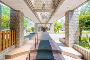MolinHotels201温泉付き別荘 -アクティビティを満喫できる札幌定山渓-2LDK W-beds2&S-beds4的阳台或露台