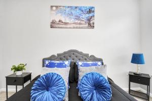 Postel nebo postele na pokoji v ubytování The Royal Suite + 39 fotografií