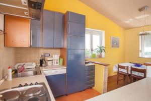 Köök või kööginurk majutusasutuses Apartman Iva