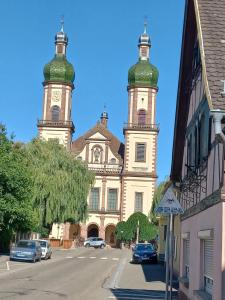 EbersmunsterGîte de l'Abbatiale,3 étoiles, dans une grange du XVIIIème ,1 à 6 personnes的相册照片
