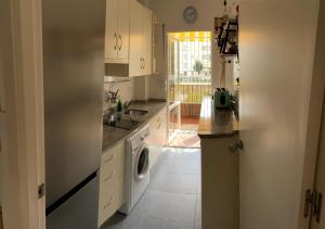 A kitchen or kitchenette at Beach/Golf