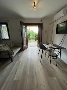 A seating area at ONLY THE BEST 5 tra Venezia e Treviso