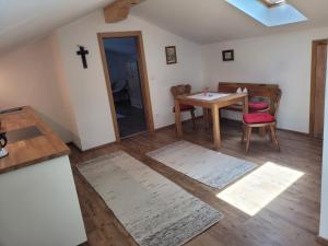 Galeriebild der Unterkunft Ertlhof Rottau in Rottau + 2 Fotos