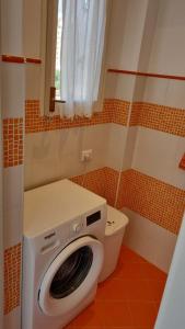 A bathroom at Dudi Apartment