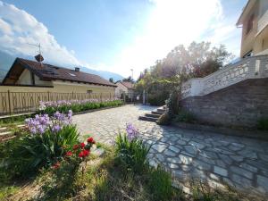 Zahrada ubytování Big appartement - 9 guests - Air Conditionning and Courtyard