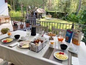 Makanan di atau berdekatan penginapan & sarapan